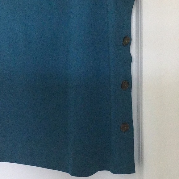 LOFT Blue Sleeveless Boxy Tank Top Size L - Picture 2 of 5